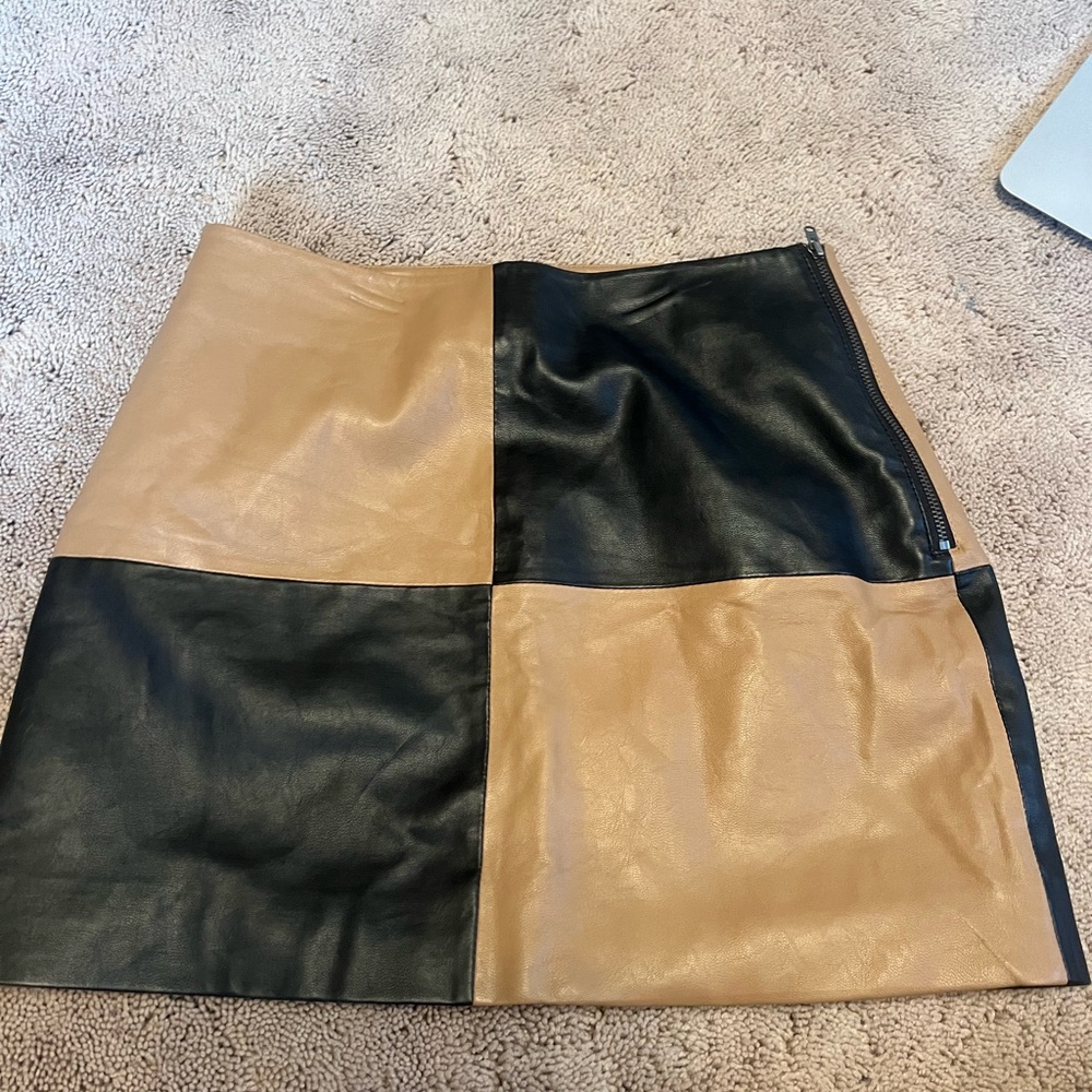 Two-Tone Black and Tan Women's Skirt